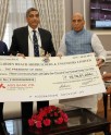 जीआरएसई ने रक्षामंत्री को सौंपा लाभांश
