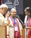 प्रधानमंत्री ने प्रदान कीं उपाधियां