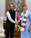 मुख्यमंत्री जयराम ठाकुर की मोदी से भेंट