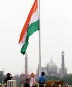 लालकिले पर तिरंगा झंडा फहराया