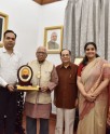 हेल्प यू ने राज्यपाल को सम्मानित किया
