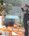 मेजर जनरल की शहीदों को सलामी