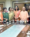 योगी से मिलीं राज्य महिला आयोग की सदस्य