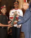 राष्ट्रपति ने दिया विशिष्ट सेवा पदक