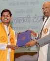 राष्ट्रपति ने दी छात्र-छात्राओं को डिग्री