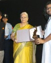 गोवा की राज्यपाल ने दिया स्मृति चिन्ह