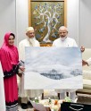 प्रधानमंत्री नरेंद्र मोदी से मुलाकात