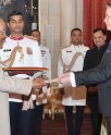 लातविया के राजदूत का परिचय