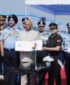 राष्ट्रपति ने दिए स्टेंडर्ड्स और कलर्स