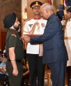 कैप्टन कनिंदर शौर्य चक्र से सम्मानित