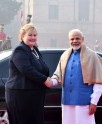 नरेंद्र मोदी ने किया स्वागत