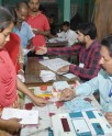 मतदाता की अंगुली पर स्याही