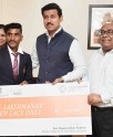 खेल राज्यमंत्री ने किया सम्मानित
