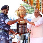 आरएएफ जवान को ट्रॉफी