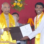 राष्ट्रपति ने दीं छात्रों को उपाधियां