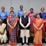 म‌हिला अचीवर्स के साथ प्रधानमंत्री