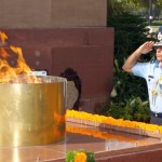 शहीद सैनिकों को श्रद्धांजलि
