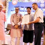 रेलमंत्री ने बांटे पुरस्कार