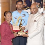 शानदार खेल प्रदर्शन पर हिमा दास सम्मानित