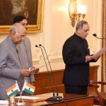 राष्ट्रपति ने दिलाई सूचना आयुक्त को शपथ