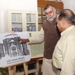 स्मारकों की विस्तृत श्रृंखला प्रदर्शनी