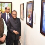 राज्यपाल ने देखी चित्रकला प्रदर्शनी