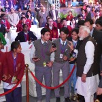 प्रधानमंत्री से मिले छात्र