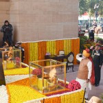 प्रधानमंत्री की शहीदों को श्रद्धांजलि