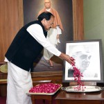 बाल दिवस पर नेहरूजी को पुष्पांजलि