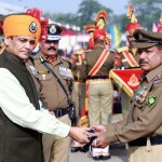 बीएसएफ कर्मियों को पुरस्कार