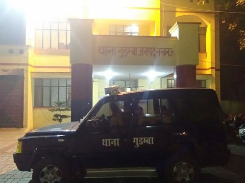 lucknow's gunda ps is the best in 10 ps in the country.