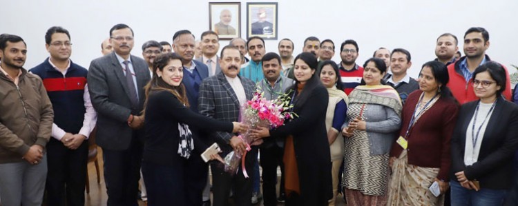 representatives of department of personnel and training met the minister of state