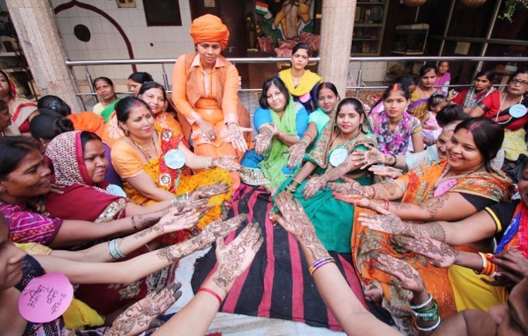 various competitions of women in mankameshwar math mandir