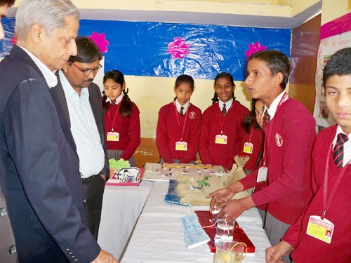 science exhibition yr. mantesri school  science exhibition