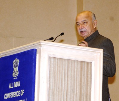 sushilkumar shinde