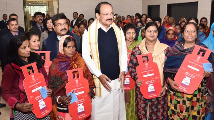 vice president gives 6 million lpg connections
