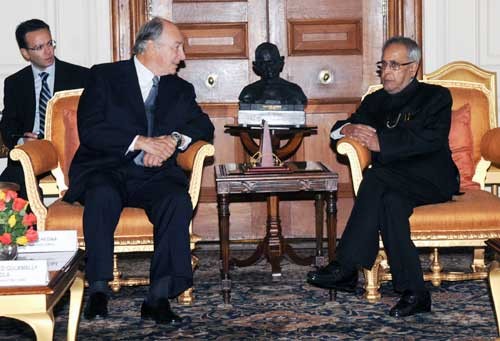 pranab mukherjee and aga khan