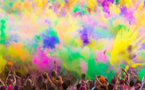 holi