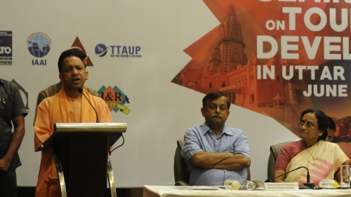 cm yogi adityanath