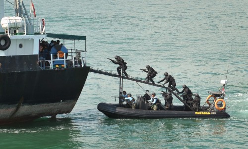 pirates run on overseas merchant vessel in gulf