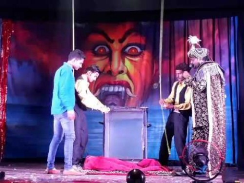 magician shiv kumar's in kashi
