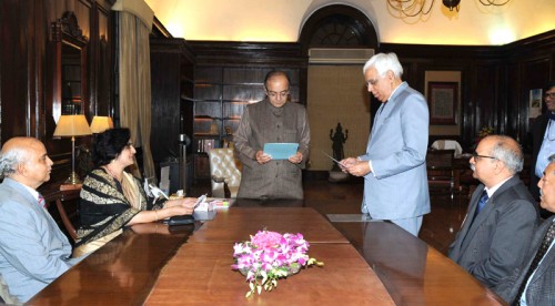 arun jaitley, oath, devendra sikri