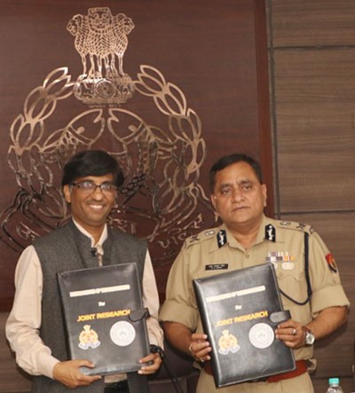 contract in iit kanpur and up police