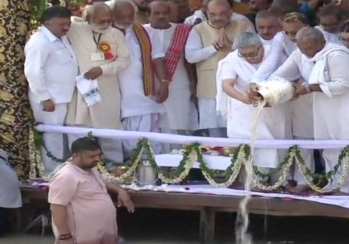 atalji's bones immersed in brahmakunda haridwar