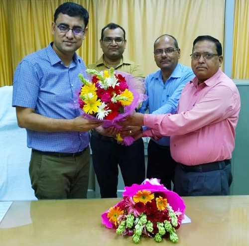 kk yadav takes over as director post lucknow