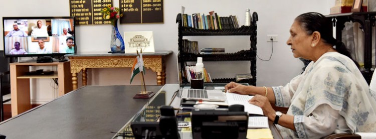governor anandiben patel