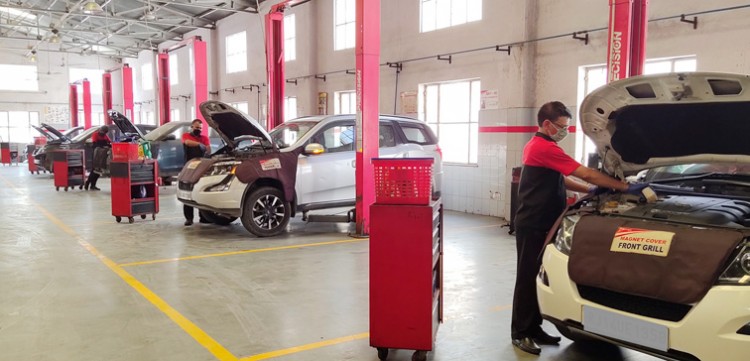 mahindra service centre
