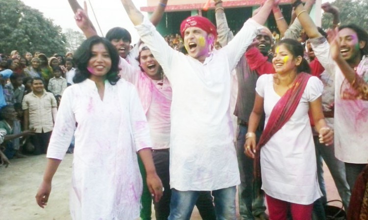 sundeep's holi dhamal with children in mumbai