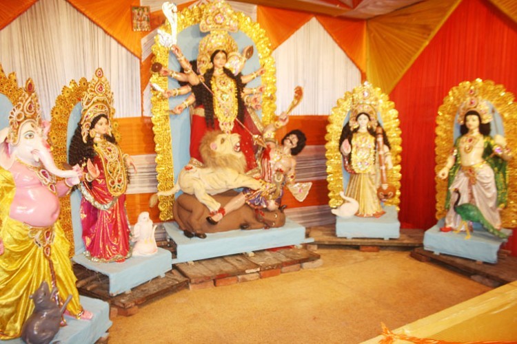 lakshmi narayan temple, durga puja