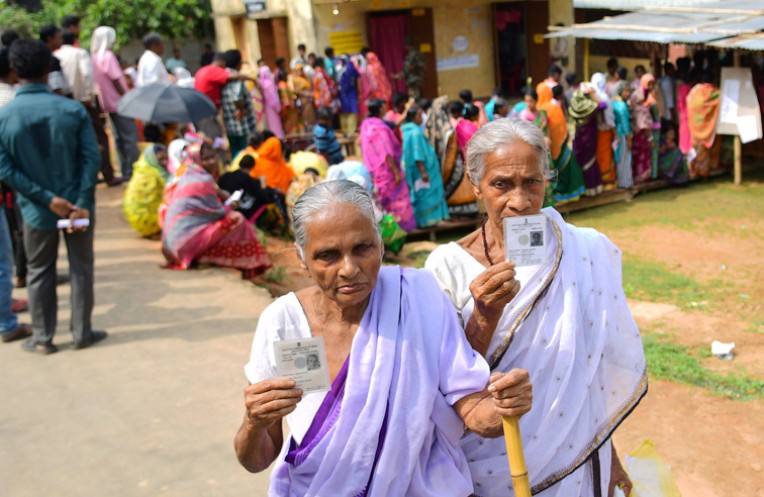 पश्चिमी त्रिपुरा में मतदान